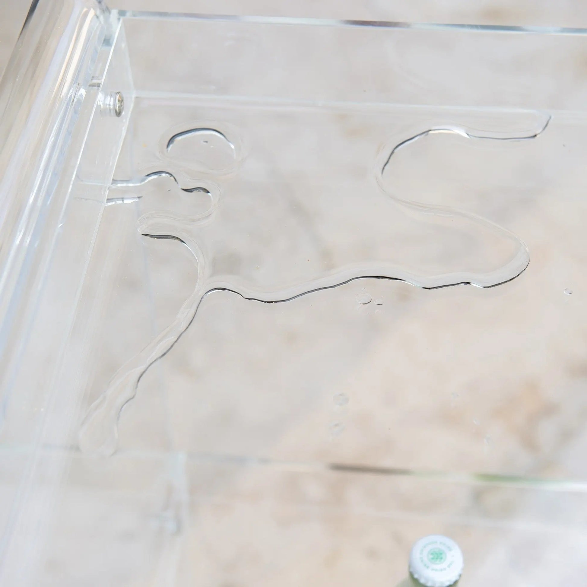 3 Tier ACRYLIC BAR CART Myzenhome