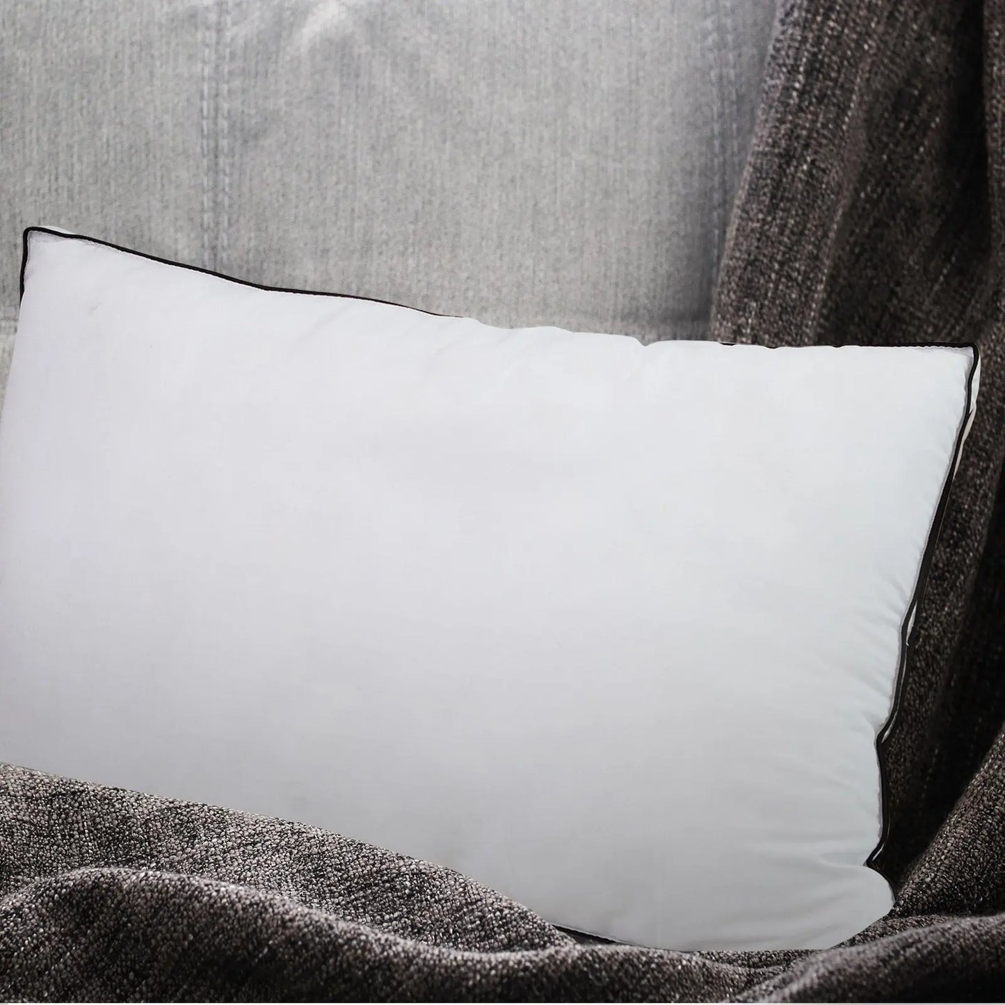 Casa Decor Silk Blend Pillow Hypoallergenic Gusset Single Pack - Myzenhome