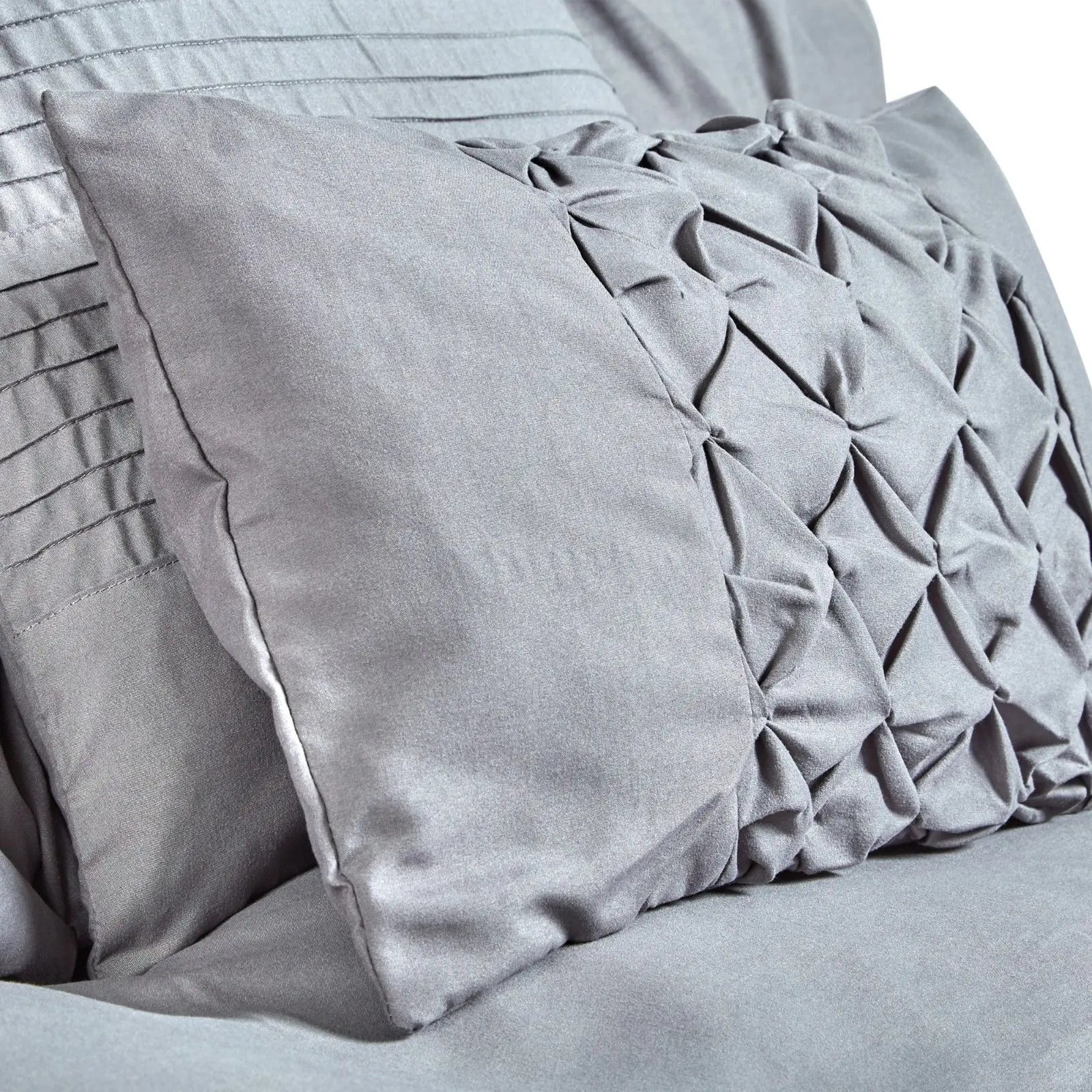 Royal Comfort Value Combo 7-Pc Comforter Set + Twin Pillows King Size Myzenhome