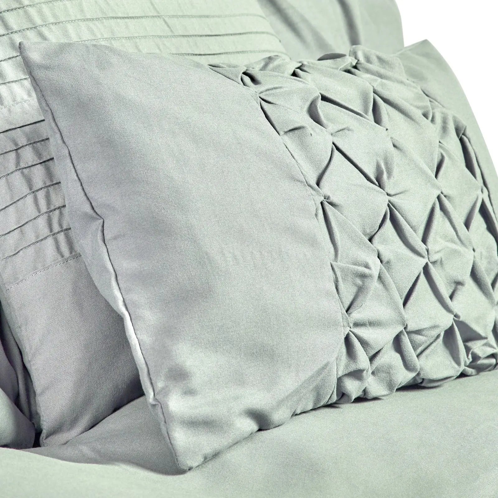 Royal Comfort Value Combo 7-Pc Comforter Set + Twin Pillows King Size Myzenhome