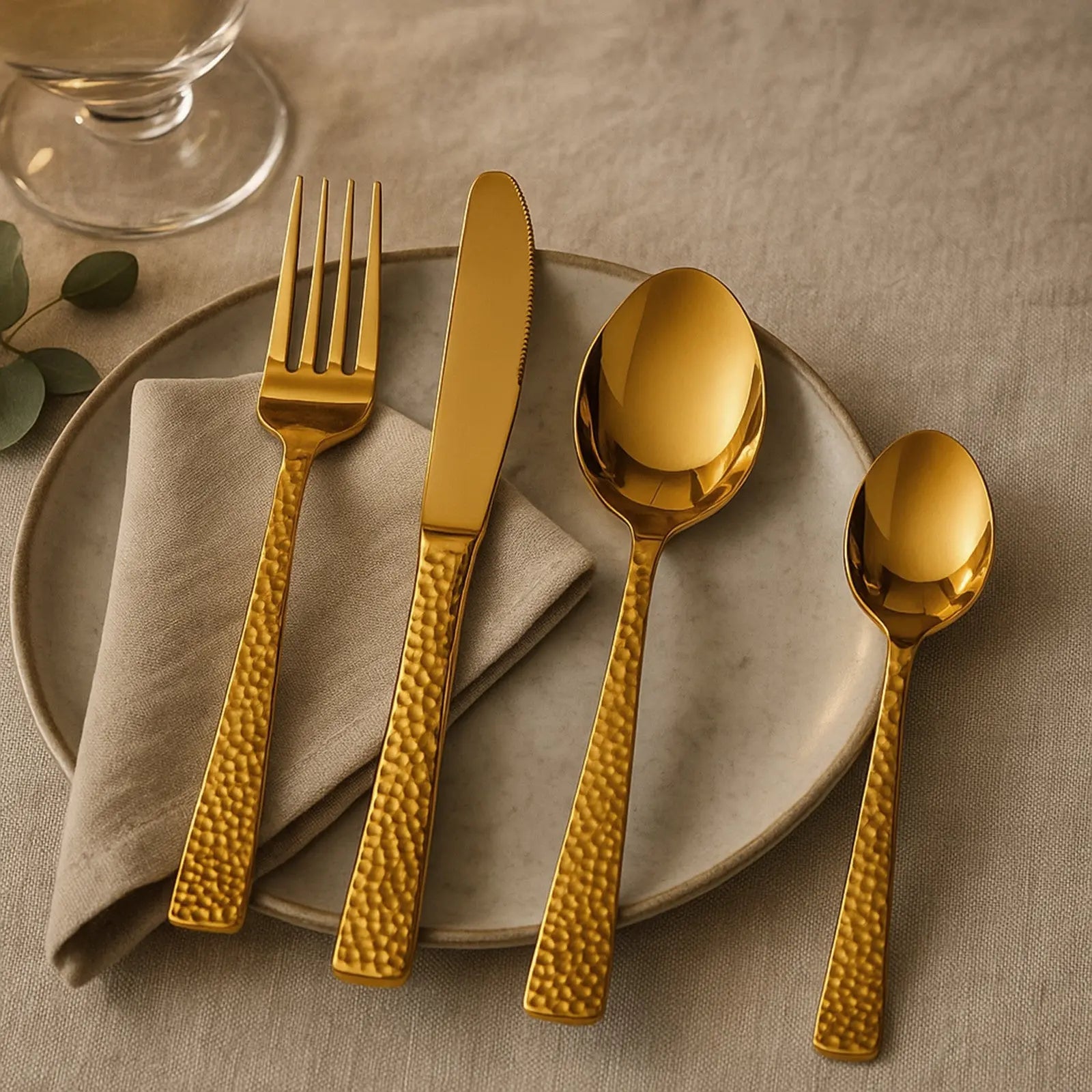 Set of 16 pcs Hammer Cutlery Myzenhome