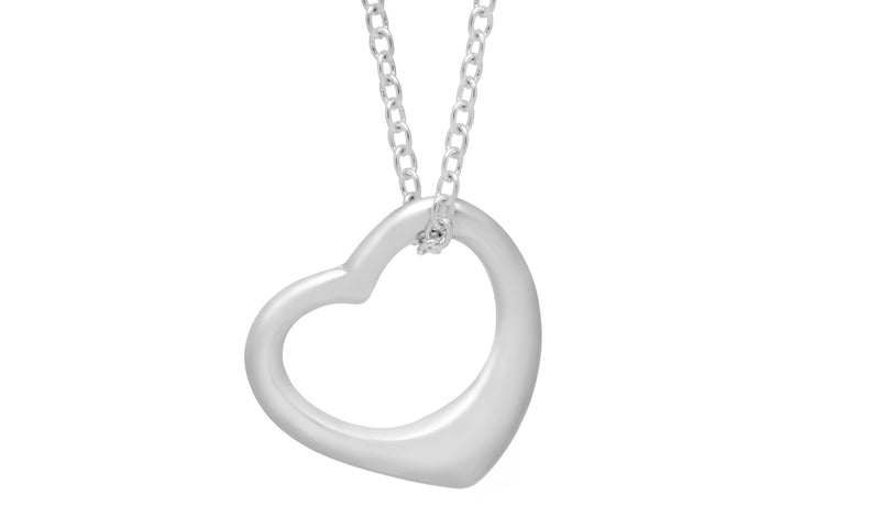 18? Open Heart Pendant Necklace in Rhodium-Plated Brass