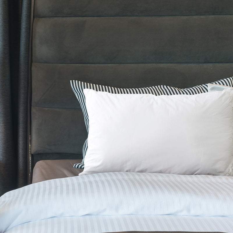 Royal Comfort Cotton Cover 233TC Microfibre Luxury Signature Hotel Pillow